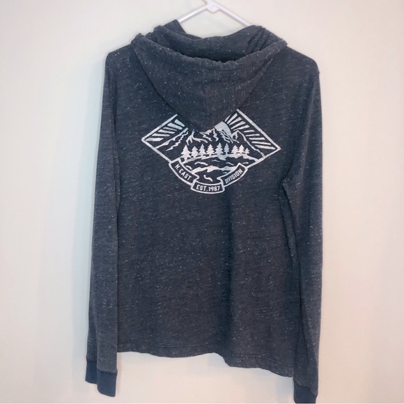 Graphic Outdoor Mountain Long Sleeve Shirt Hoodie Heathered Navy Blue Men’s M - Picture 3 of 6